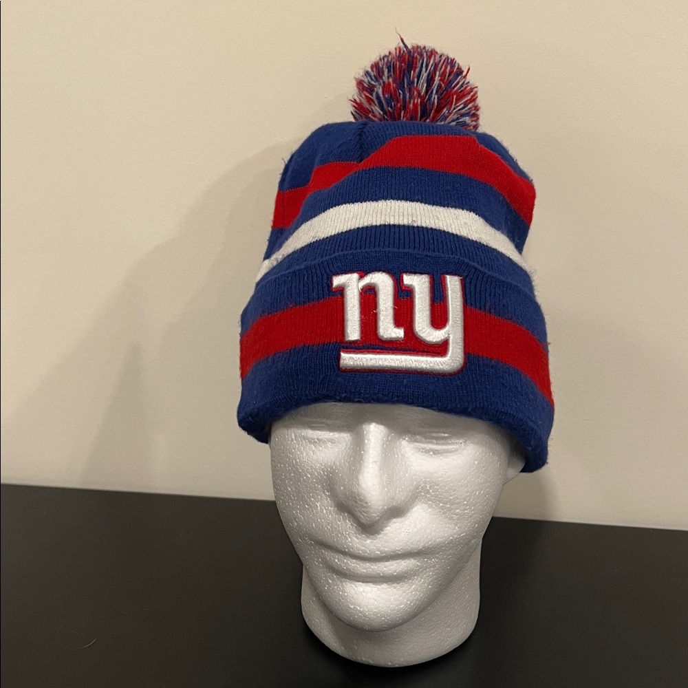 New Era NFL NY Giants Striped Beanie with Pom Pom